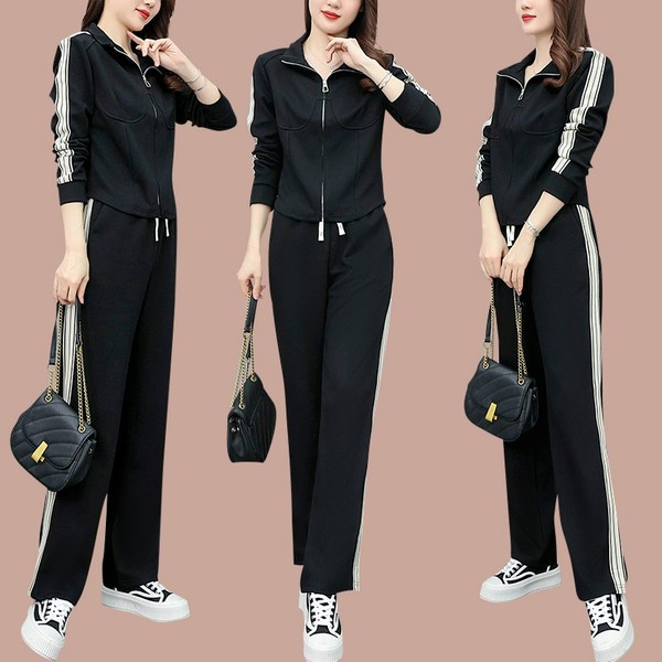 Sieviešu tērps ar kabatu divās krāsās