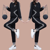 Sieviešu ikdienas apģērbs ar caurulēm