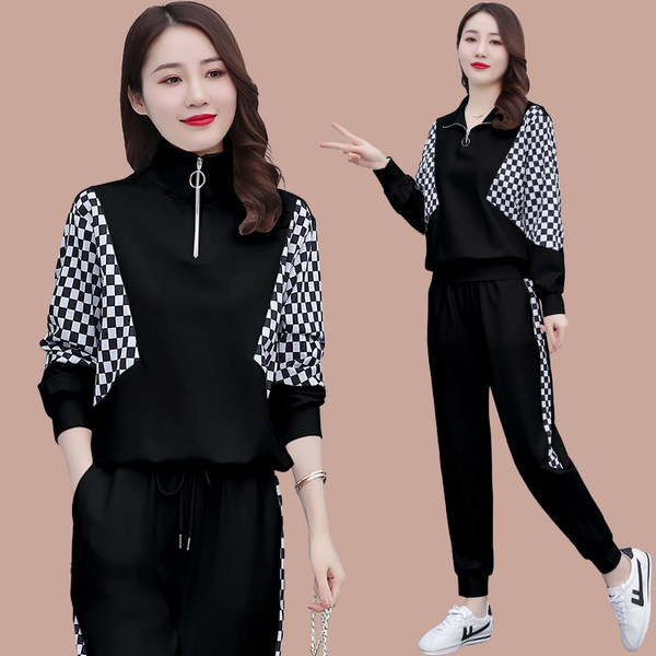 Γυναικεία αθλητική σετ από δύο μέρη