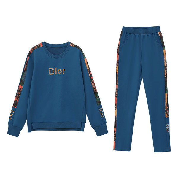 Γυναικείο σετ σε δύο μέρη  με αθλητική τσέπη με σχέδιο