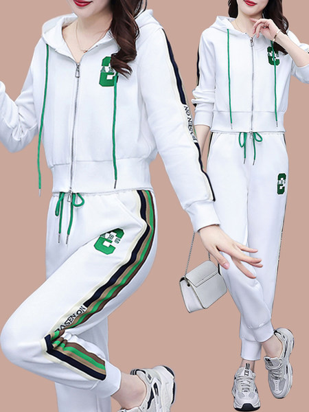 Modern sportcsapat - két részben