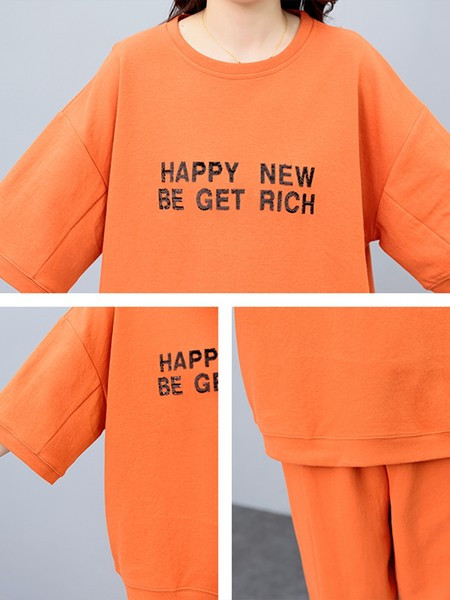 Platus dviejų dalių sportinės aprangos modelis