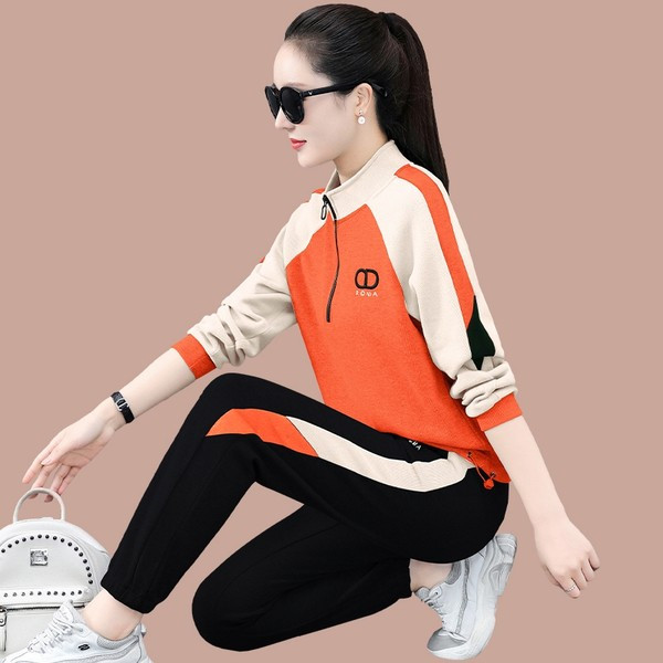 Sportisks sieviešu divdaļīgs tērps