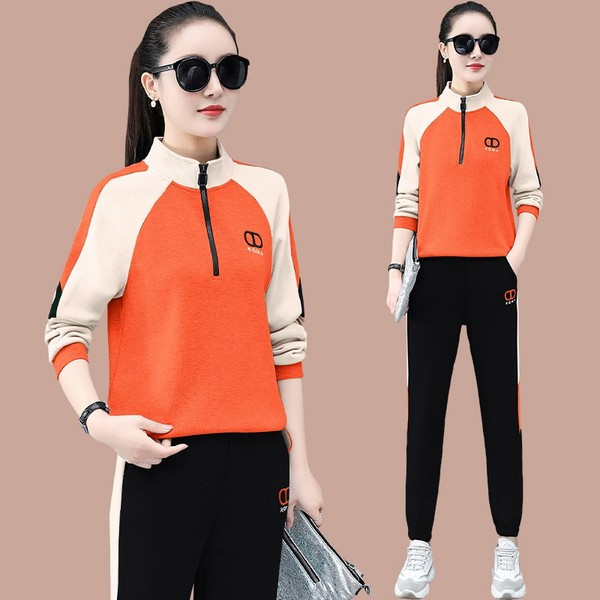 Sportisks sieviešu divdaļīgs tērps