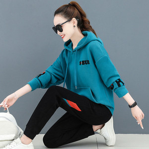 Ženski ležerni gornji i donji set s kapuljačom