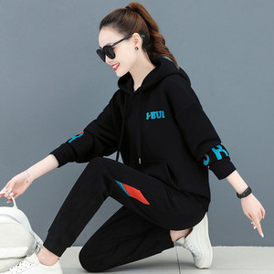 Ženski ležerni gornji i donji set s kapuljačom