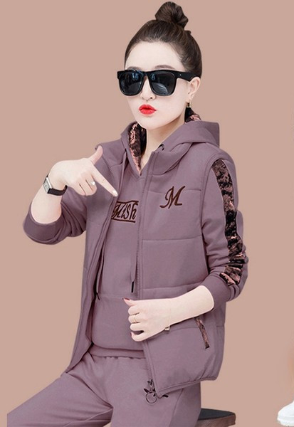 Női alkalmi háromrészes ruha - alsó, felső és mellény