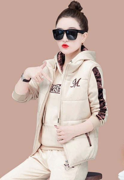 Női alkalmi háromrészes ruha - alsó, felső és mellény