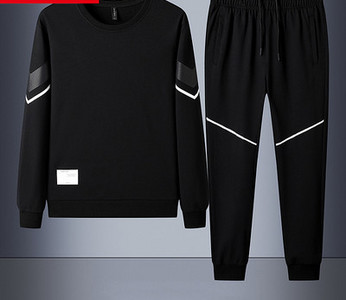 Vīriešu divdaļīgs logotipa sporta komplekts