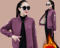 Ženska ležerna majica i donji dio