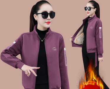 Ženska ležerna majica i donji dio