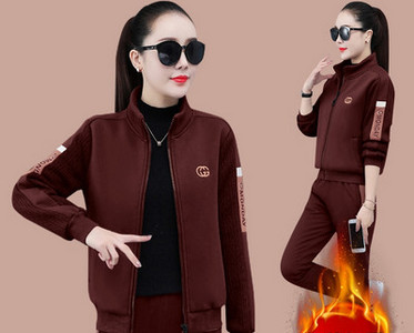 Ženska ležerna majica i donji dio