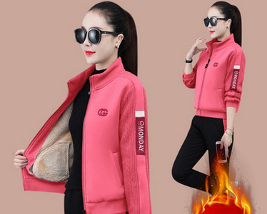 Ženska ležerna majica i donji dio