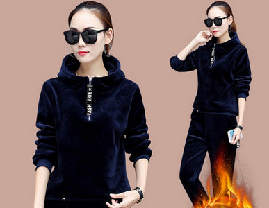 Sieviešu samta divdaļīgs komplekts