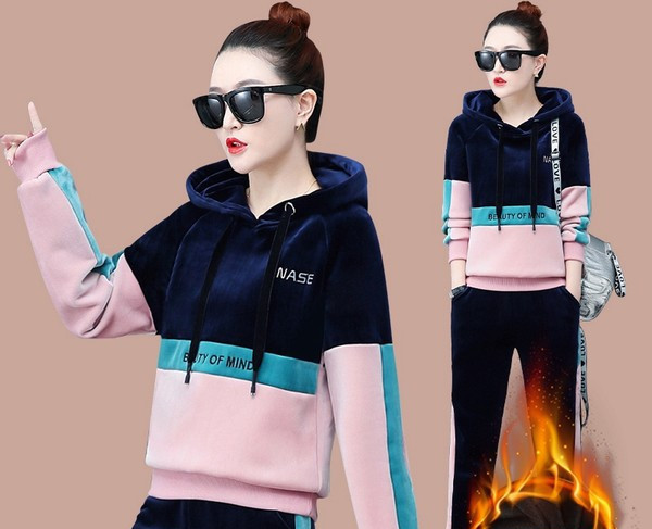 Φθινοπωρινό-χειμωνιάτικο γυναικείο σετ πάνω και κάτω με κουκούλα