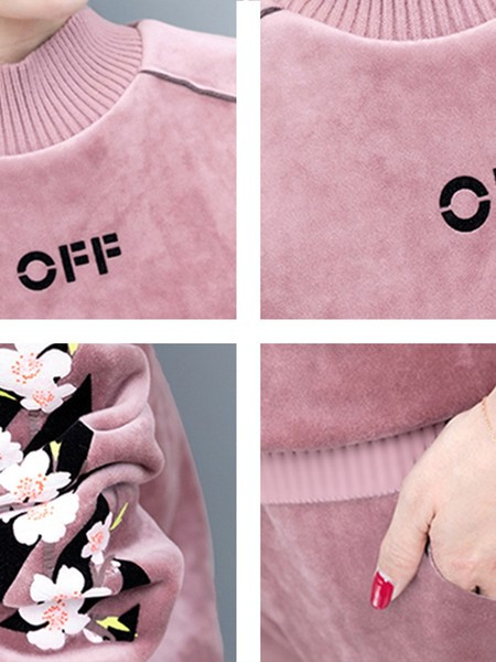 Γυναικεία αθλητική φόρμα σε δύο μέρη  με επένδυση