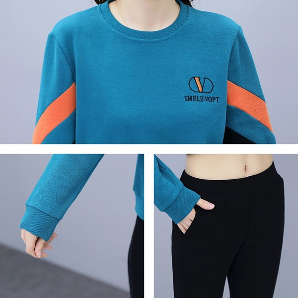 Σετ αθλητικό γυναικείο μοντέλο σε δύο μέρη 