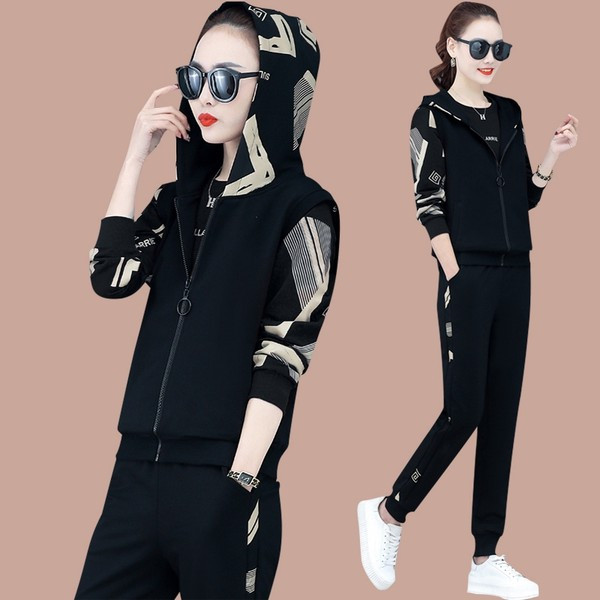 Moteriškas trijų dalių komplektas su užtrauktuku