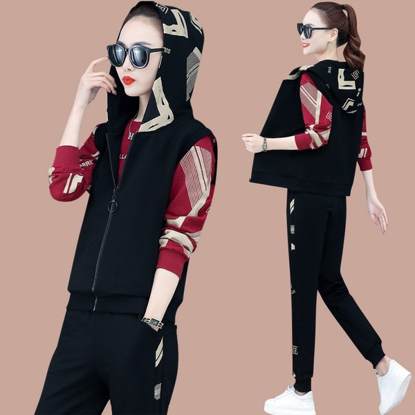 Moteriškas trijų dalių komplektas su užtrauktuku