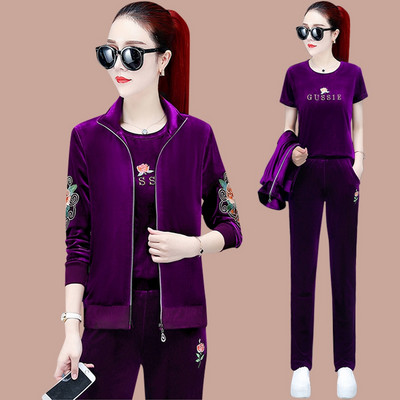 Sieviešu izšūts sporta trīsdaļīgs komplekts