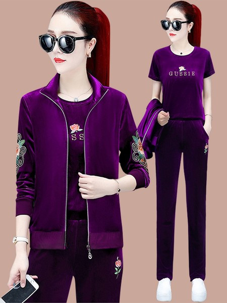 Sieviešu izšūts sporta trīsdaļīgs komplekts