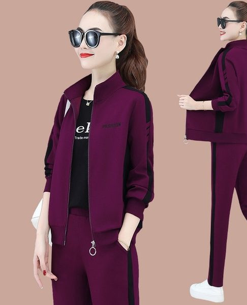 Sports-casual σετ που αποτελείται από δύο μέρη