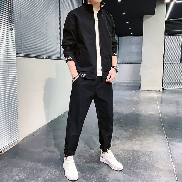 Őszi férfi kétrészes ruha - fehér és fekete színben