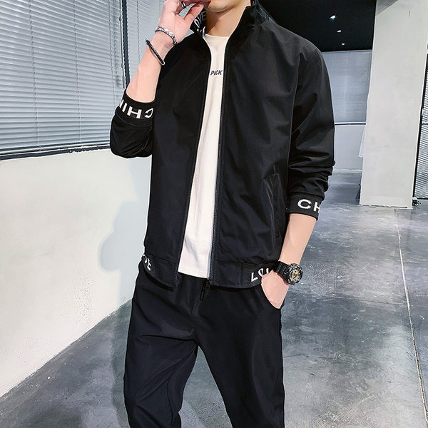 Őszi férfi kétrészes ruha - fehér és fekete színben