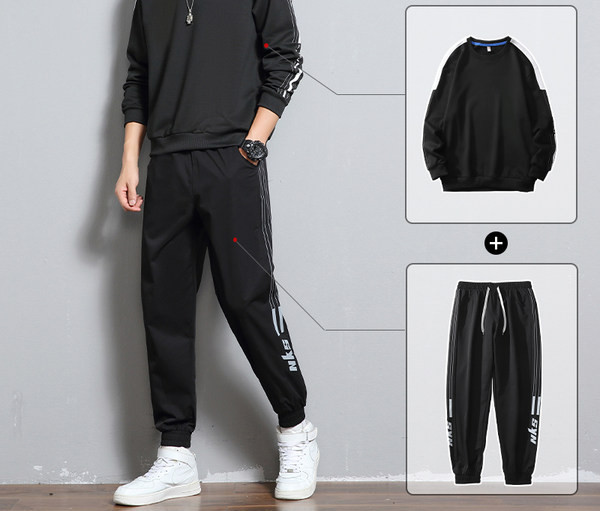 Ανδρικό αθλητικό σετ με οβάλ λαιμόκοψη και επιγραφή