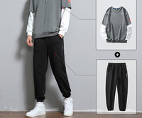 Ανδρικό αθλητικό σετ με οβάλ λαιμόκοψη