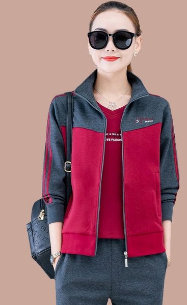 Ženska trodijelna trenirka s patentnim zatvaračem i džepom