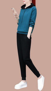 Sieviešu kapuci četrās krāsās