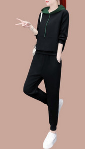 Sieviešu kapuci četrās krāsās