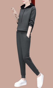 Sieviešu kapuci četrās krāsās