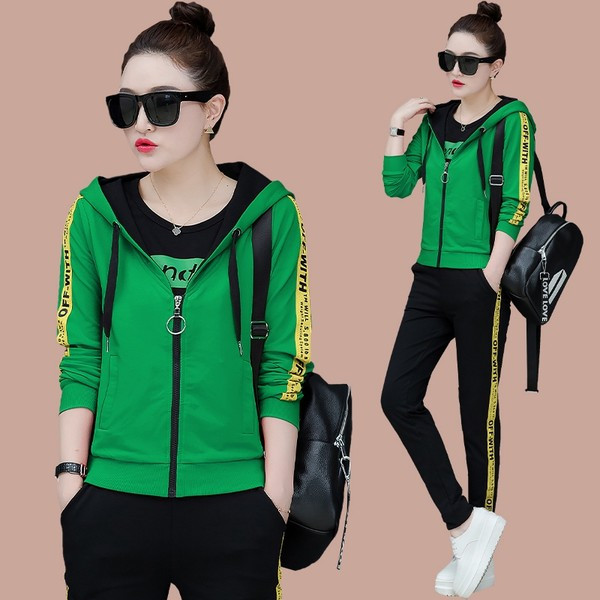 Ikdienas sieviešu divdaļīgs tērps