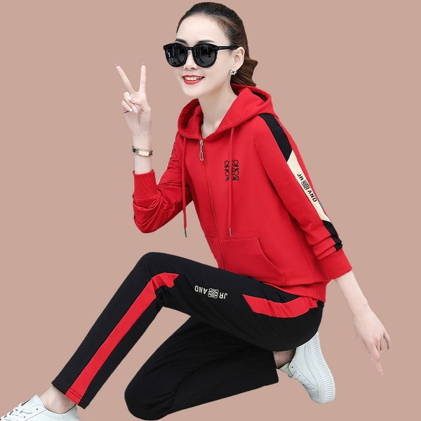 Sieviešu sporta divdaļīgs džemperis ar biksēm