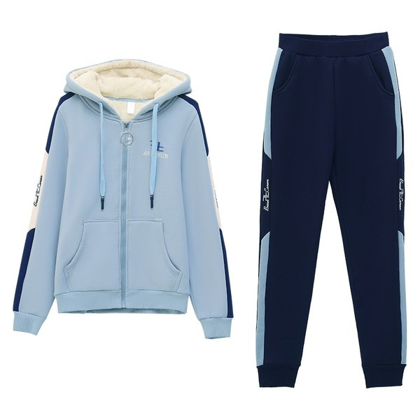 Νέο μοντέλο γυναικείο σετ με πουπουλένια φόδρα που αποτελείται από δύο μέρη