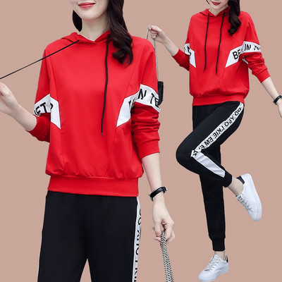 Divdaļīgs sieviešu sporta apģērbu komplekts ar kapuci