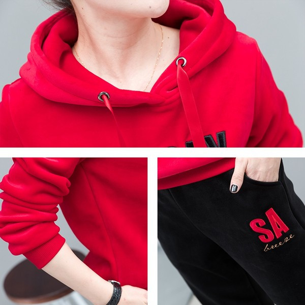 Moterų komanda su spauda ir kišene