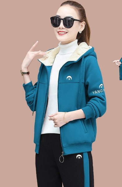 Divdaļīgs rudens-ziemas sporta tērps