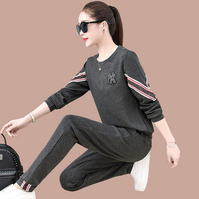 Sporta komplekts Sieviešu 2022 rudens jauns pusmūža un vecāka gadagājuma māte brīvs ārzemju gāzes džemperis ikdienas apģērbs divdaļīgs uzvalks