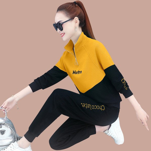 Sieviešu divdaļīgs sporta komplekts ar rāvējslēdzēju