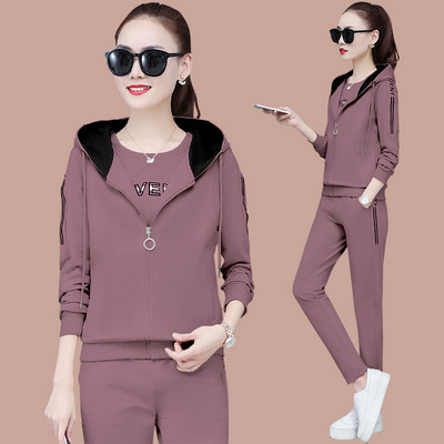 Γυναικείο casual αθλητικό σετ που αποτελείται από τρία μέρη