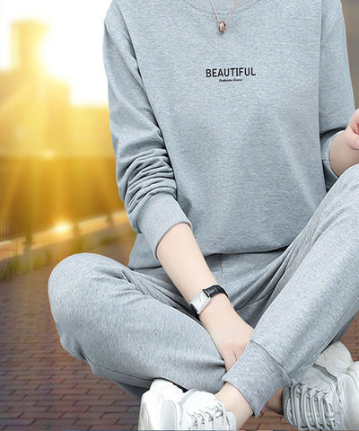 Sieviešu ikdienas vienkrāsains divdaļīgs komplekts ar apdruku