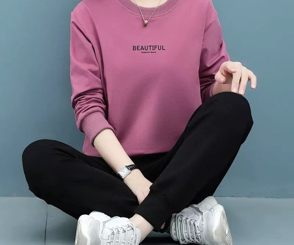 Sieviešu ikdienas vienkrāsains divdaļīgs komplekts ar apdruku