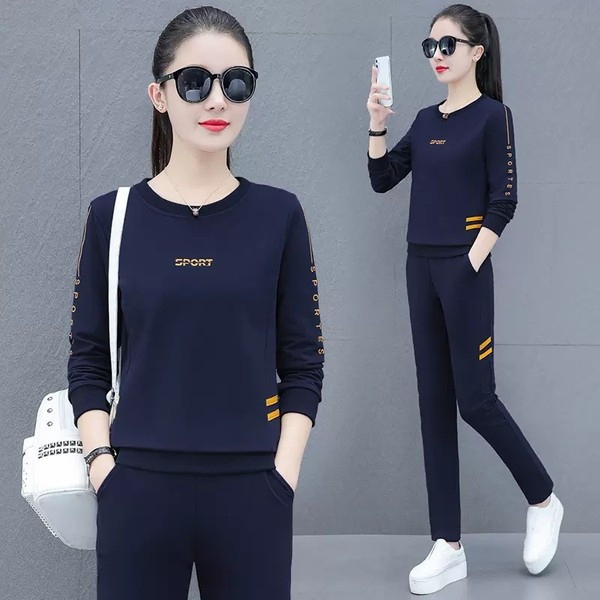 Γυναικεία μπλούζα και παντελόνι σετ - δύο μοντέλα