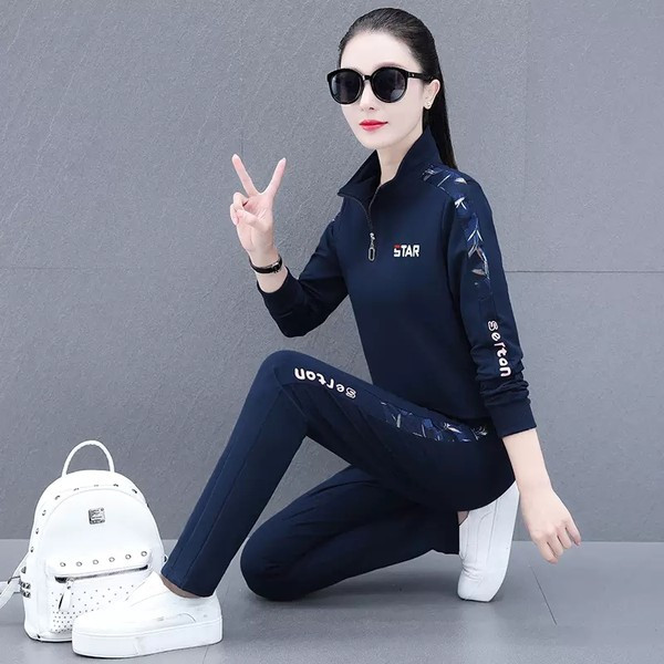 Ikdienas divdaļīgs tērps - blūze ar apkakli un biksēm