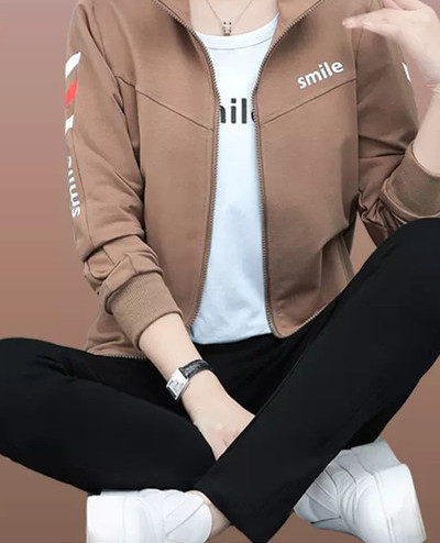 Sieviešu sporta trīsdaļīgs komplekts ar apdruku un rāvējslēdzēja aizdari