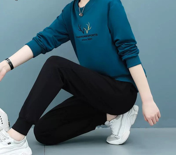 Ikdienas blūze un apakšējais apģērbs sievietēm