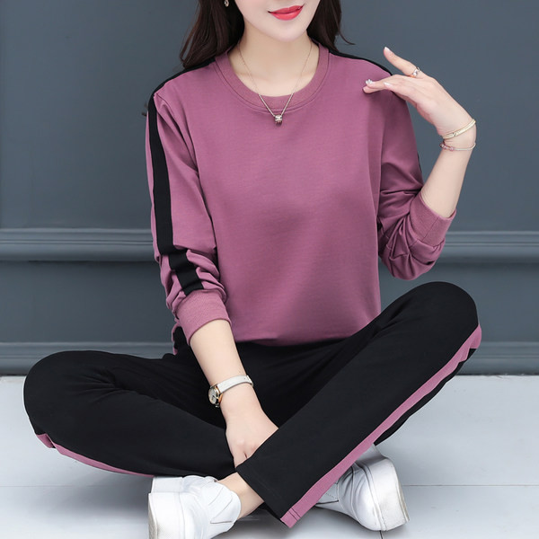 Moterų sporto komandų dviejų dalių modelis